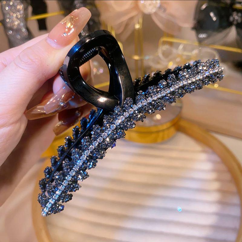 Elegant Rhinestone Acrylic Hair Claw Clip - Women's High-End Temperament Accessory