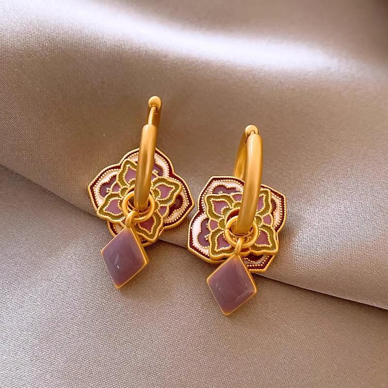 

Элегантные китайские ретро-серьги 2024 года: Роскошный винтажный стиль для женщин