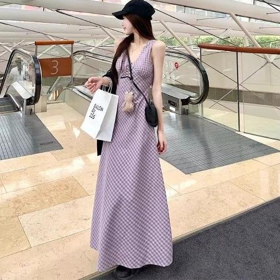 

Women s Summer Striped V-Neck Slimming A-Line Dress with Waist Cinching M