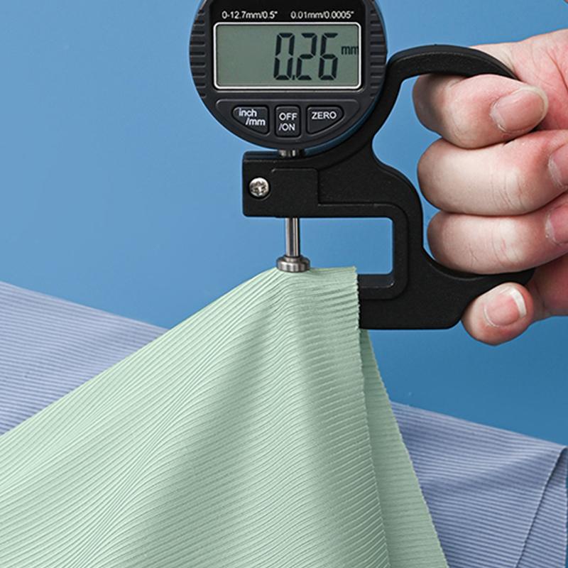 XL-4XL męskie bokserki z miękkiego mlecznego jedwabiu w paski średni wzrost lodowy jedwab bezszwowa bielizna duże rozmiary męskie bokserki