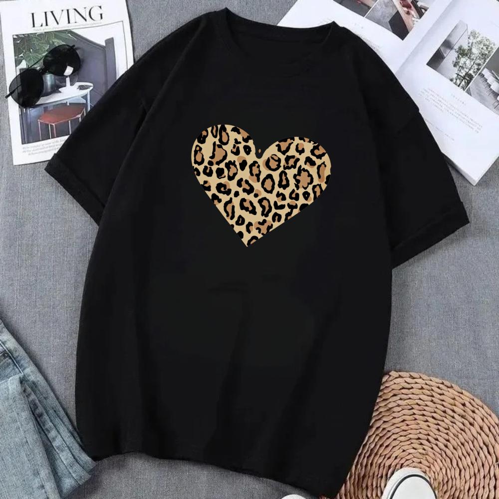 Leopard Print Heart Graphic Tshirt Oversized Casual Unisexs Top Cute Trendy Streetwear For Fall Winter Unisex Clothing