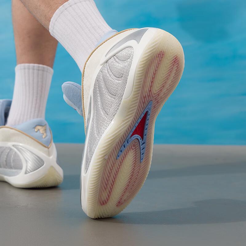 Adidas Edwards Signature Basketball Shoes KJ5134