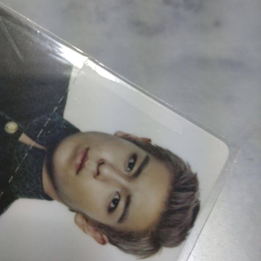 [USED] Rare BIGBANG Top trading card