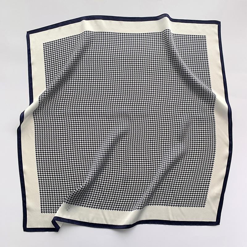 Korean Version of Spring and Autumn New Style Mulberry Silk Square Scarf for Women's Dual-purpose Decorative Professional Scarf Gift Scarf