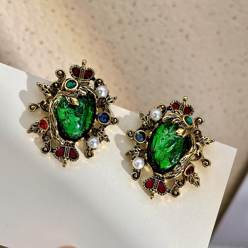 Classic Middle Women Girls Enamel Flower Earrings Ear Clip Vintage Elegant Lady High-end Party Banquet Accessories Jewelry