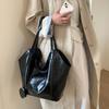 Casual Bucket Bag Women's New Versatile Underarm Bag Commuter Shoulder Bag Portable Autumn New Tote Bag