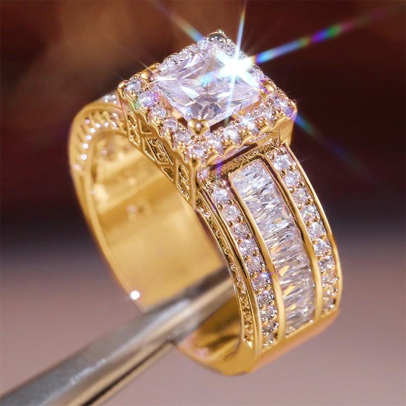 Huitan Princess Cut Cubic Zirconia Women Rings Gold Color/Silver Color Luxury Wedding Party Accessories Fashion Size5-13