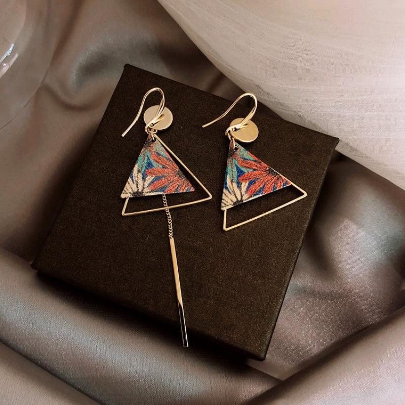 Retro Earrings Design Sense Personality Versatile Earrings Earrings Ethnic Style High-end Temperament Earrings