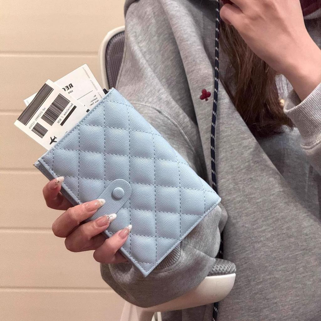 PU Passport Wallet for Overseas Business Travel Passport Holder for Invoice Air Ticket Holder Women's Lightweight Travel Wallet