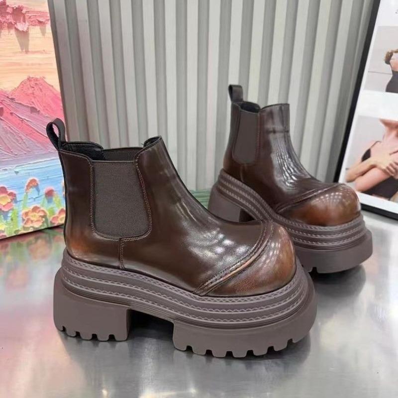 Smoke boots women's autumn and winter comfortable Martin boots Chelsea boots polished round head thick sole heightening muffin short boots