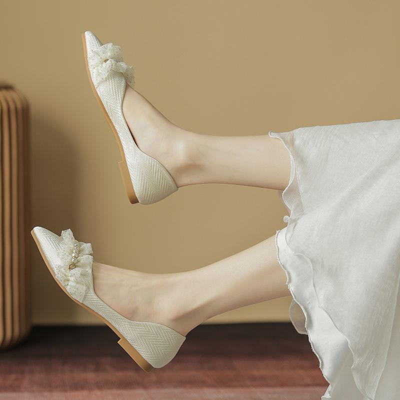 Spitze flache Einzel-Schuhe Frühling und Herbst Abend Abend sanfte Schuhe flacher Mund weiches Leder Fee-Stil Doudou-Schuhe