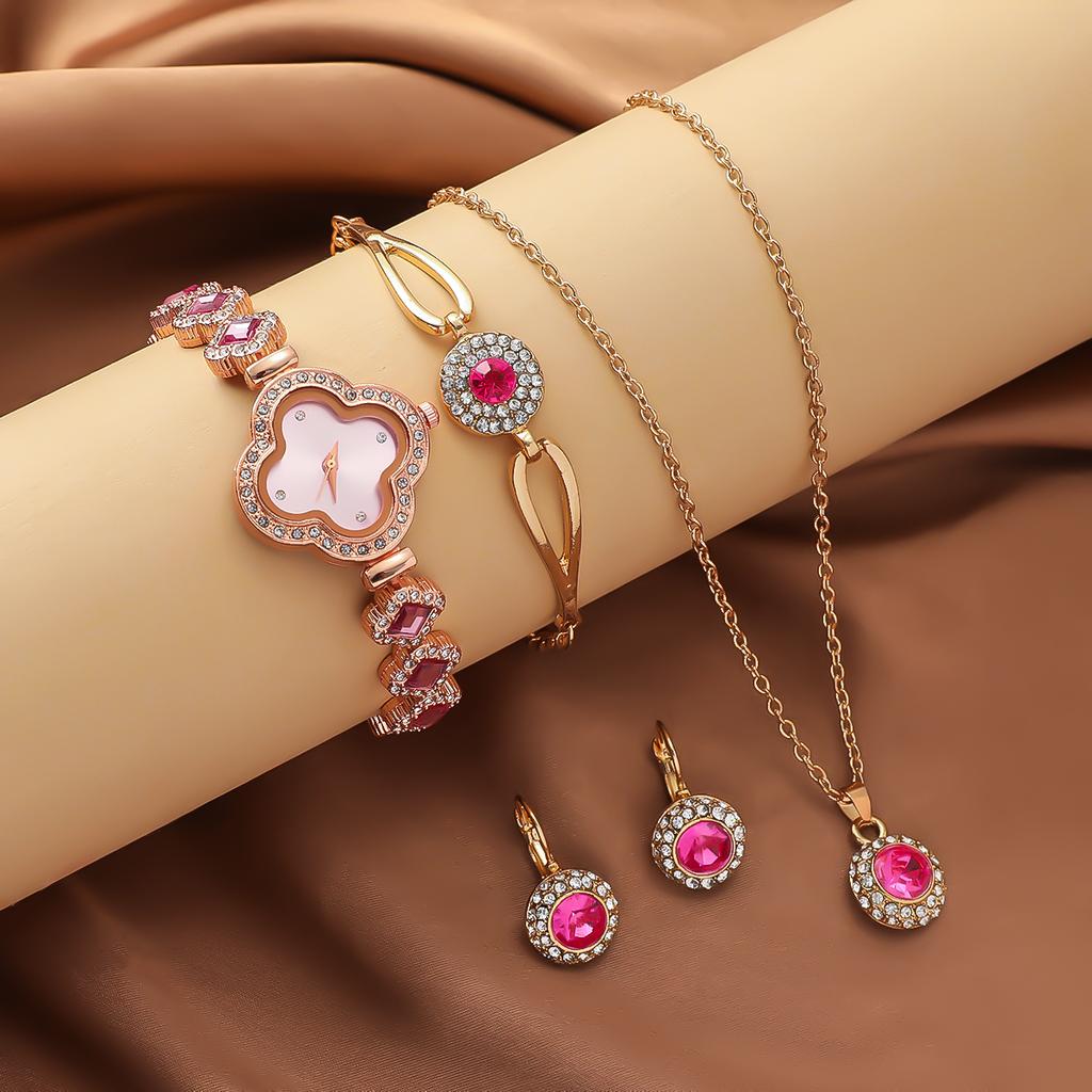 New Gift Box Free Four Piece Set with Small Diamond Inlaid Dial, Clover Slim Bracelet, Watch and Accessories