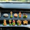 Figurine Mini Maison de Dessin Animé Panneau de Signalisation Miniature Chaise Pierre Boîte aux Lettres Statue Champignon Maison Micro Paysage Jardin de Fées Décoration