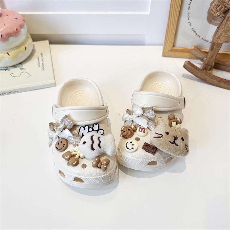 2026 Summer Kids  Non-slip Soft Sole Cartoon Beach Shoes 34-35