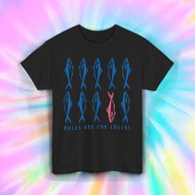 Le Regole Sono Per i Perdenti Maglietta Divertente Pesce Ribelle Grafica Individualità Umorismo T-shirt S-5X