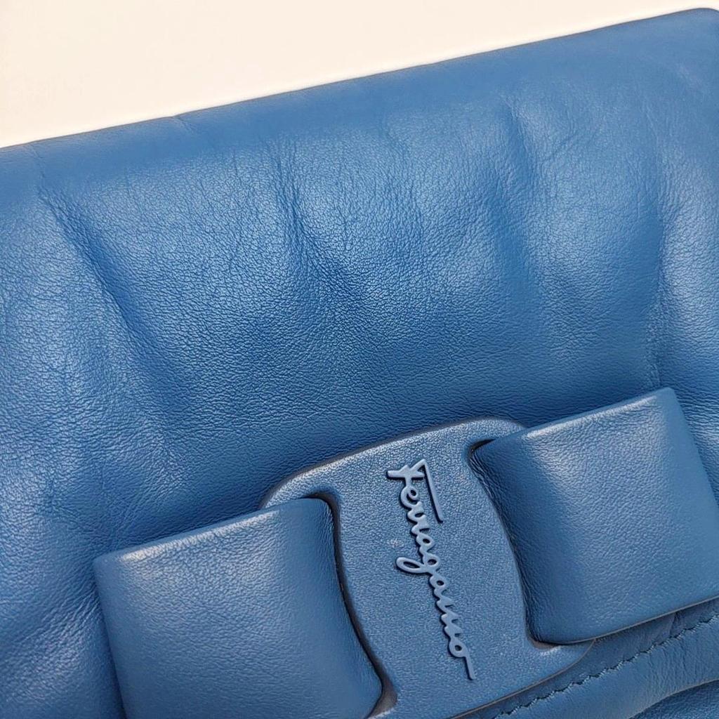 [Pre-Owned] Viva Bow Pillow Bag - Excellent #1DLXYL6