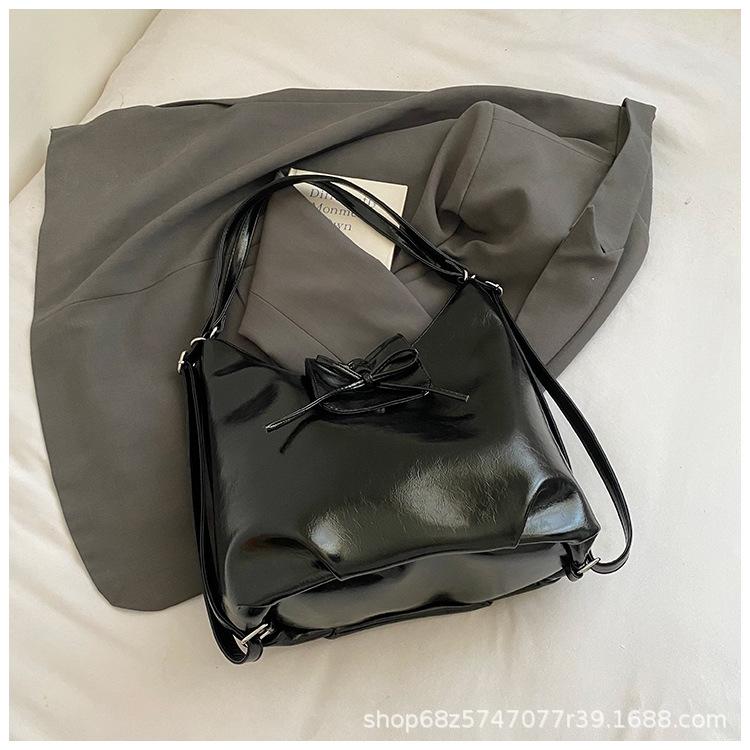 Commuter Trend Underarm Bag Women 2025 New Fashion Bow Tote Multi-purpose Messenger Bag Large Capacity Backpack