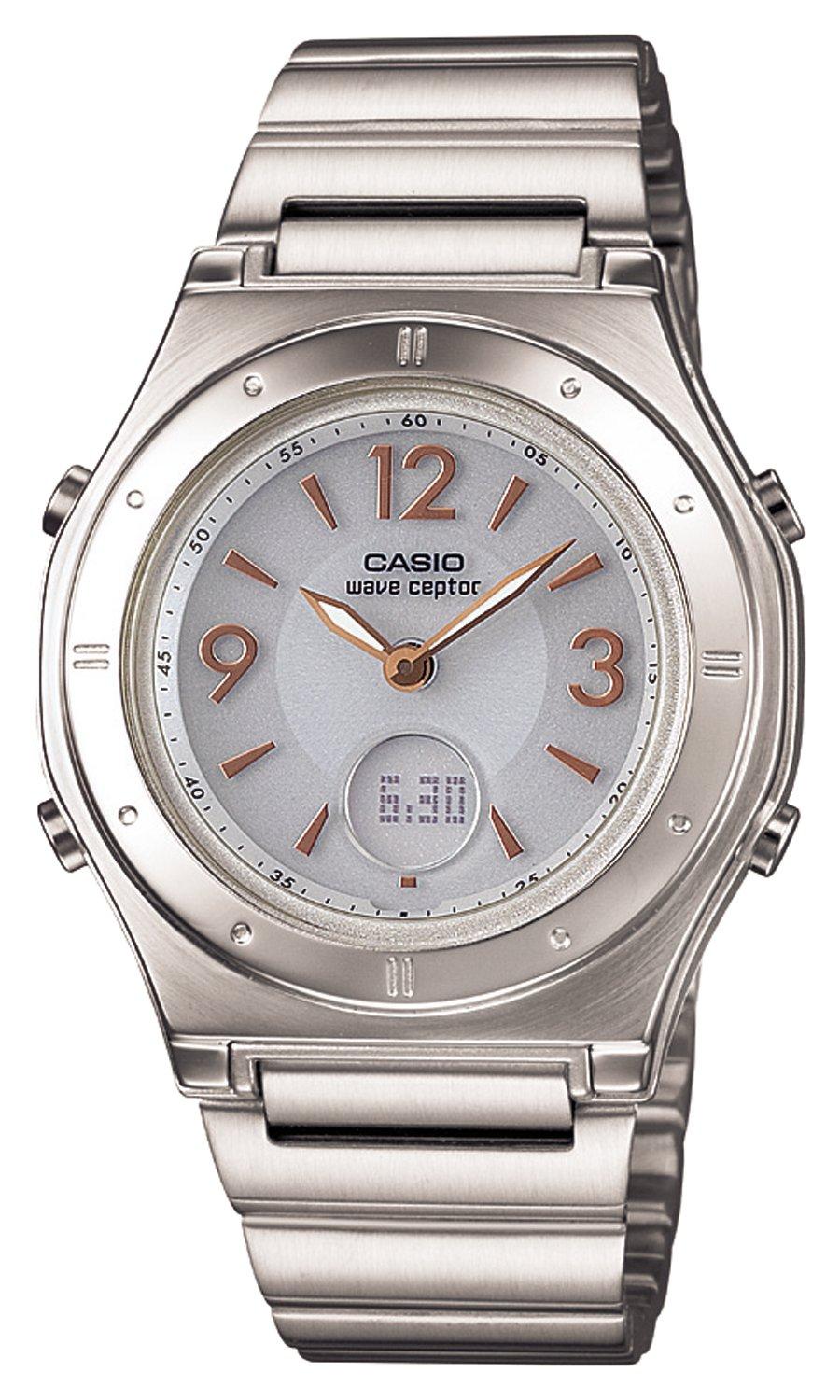 

Женские радиоуправляемые часы Casio Wave Ceptor Solar в белом и серебристом цвете LWA-M141D-7AJF белый
