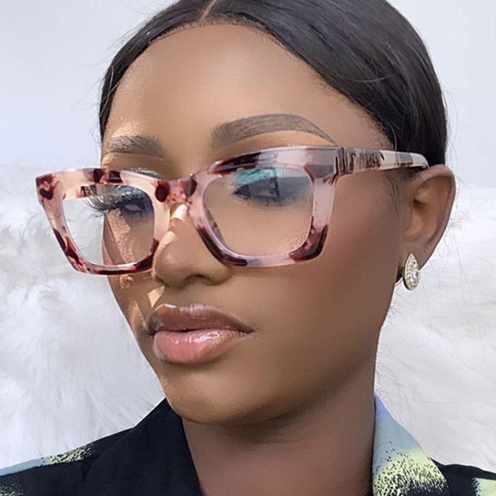 Vintage Filter UV Women's Blue Light Blocking Glasses Square Popular Readers Glasses Eyeglasses Frame for Men and Women