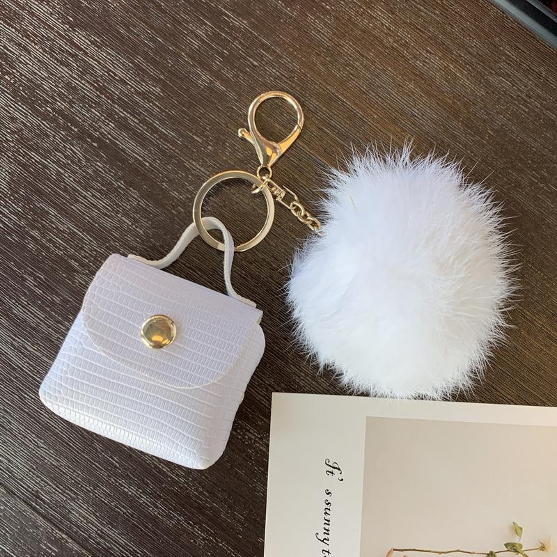

Ins Internet celebrity hairball keychain bag pendant schoolbag pendant mini suitcase pendant backpack accessories accessories белый