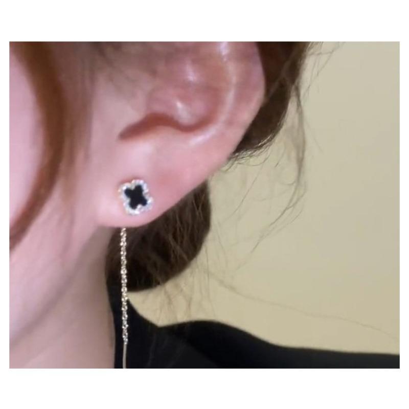 Einfache Kleine Micro-Eingelegte Schwarze Vierblättrige Klee Fadenohrringe Modischer Damenschmuck