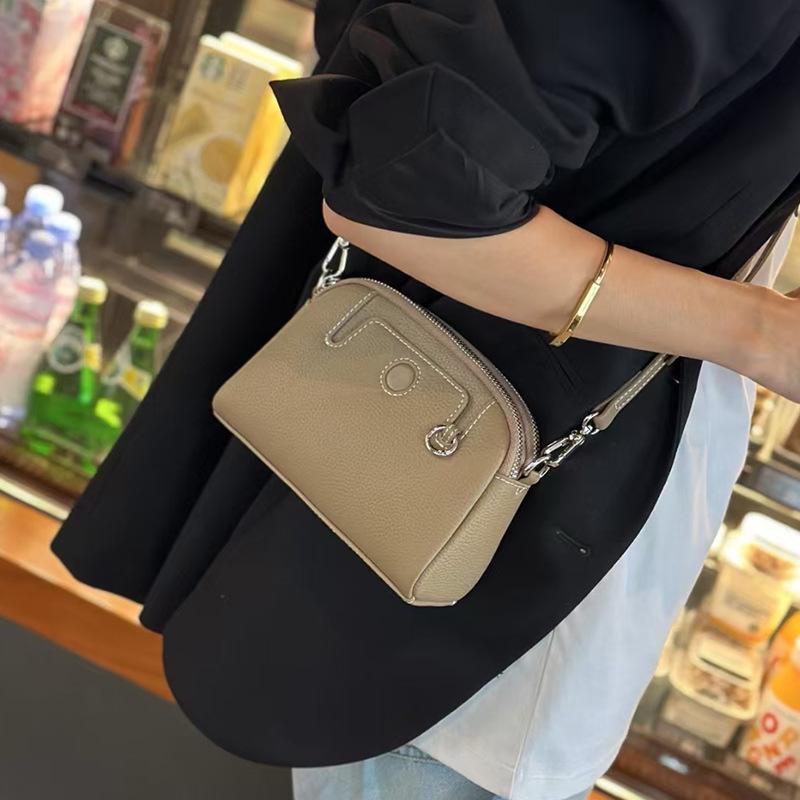 Niche Design New Genuine Leather Women's Bag Spring Summer Versatile Top Layer Cowhide Women's Shoulder Crossbody Simple Trendy Small Practical Bag