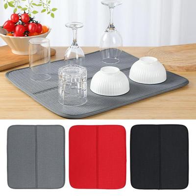 Accessori per la tavola – Sottopiatti e tovagliette