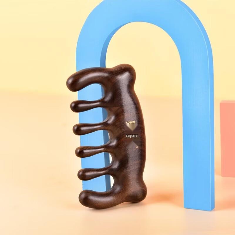 Tan Mujiang Cute Bear Meridian Massage Comb