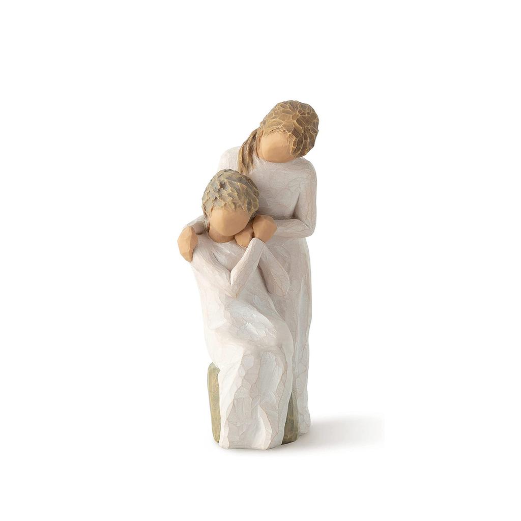 Resin Embrace Figurine Modern Elegant Resin Hug Statue with Wing for Shelf Table Mantel Standing Holding Dog