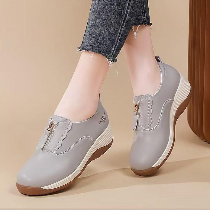 Außenhandel heiß verkaufende beliebte Keilabsatz Plateau Sportschuhe Outdoor Laufen Reisen bequem Innenhöhe erhöhend Absatz Reißverschluss Freizeitschuhe