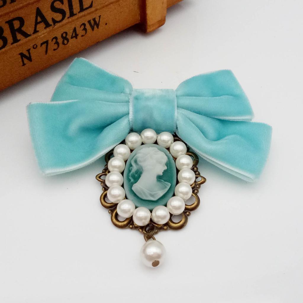 Güzellik Kafa Kurdele Fiyonk Broşlar Kadınlar için Vintage Kraliçe Cameo İnci Broş İğneleri Yaka Kravatı Korsaj Broş Kostüm Takıları