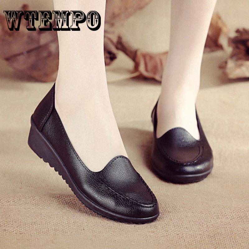 Handmade Leather Soft Shoes Female Flats Lady Round Toe Shoes Loafers Casual Shoes Women