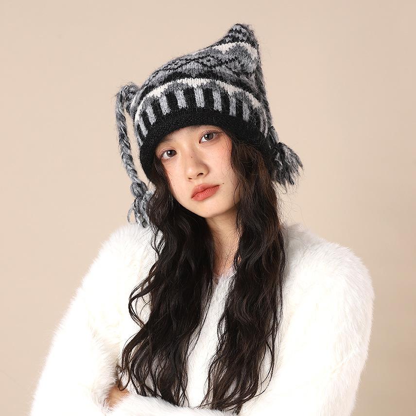 Japanese soft girl cute cat ears wool hat autumn and winter little devil hat ear protection warm concave knitted hat tide