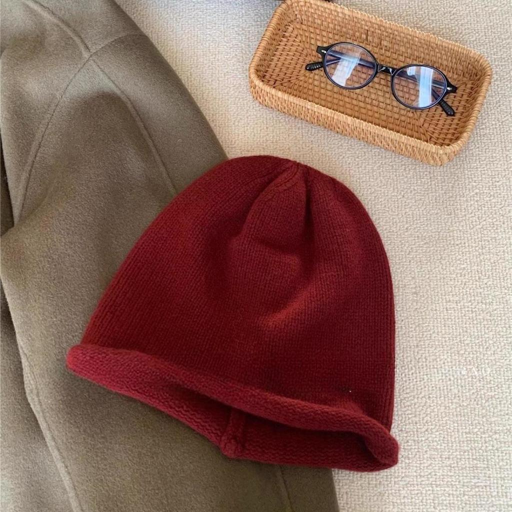 Classic Wool Fisherman Cap With Warmth And Stylish Design For Cold Weather Use