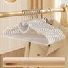 10PCS Clothes Hanger Durable Hanger ABS Heart Pattern Coat Hanger for Adult Children Clothing Hanging Supplies