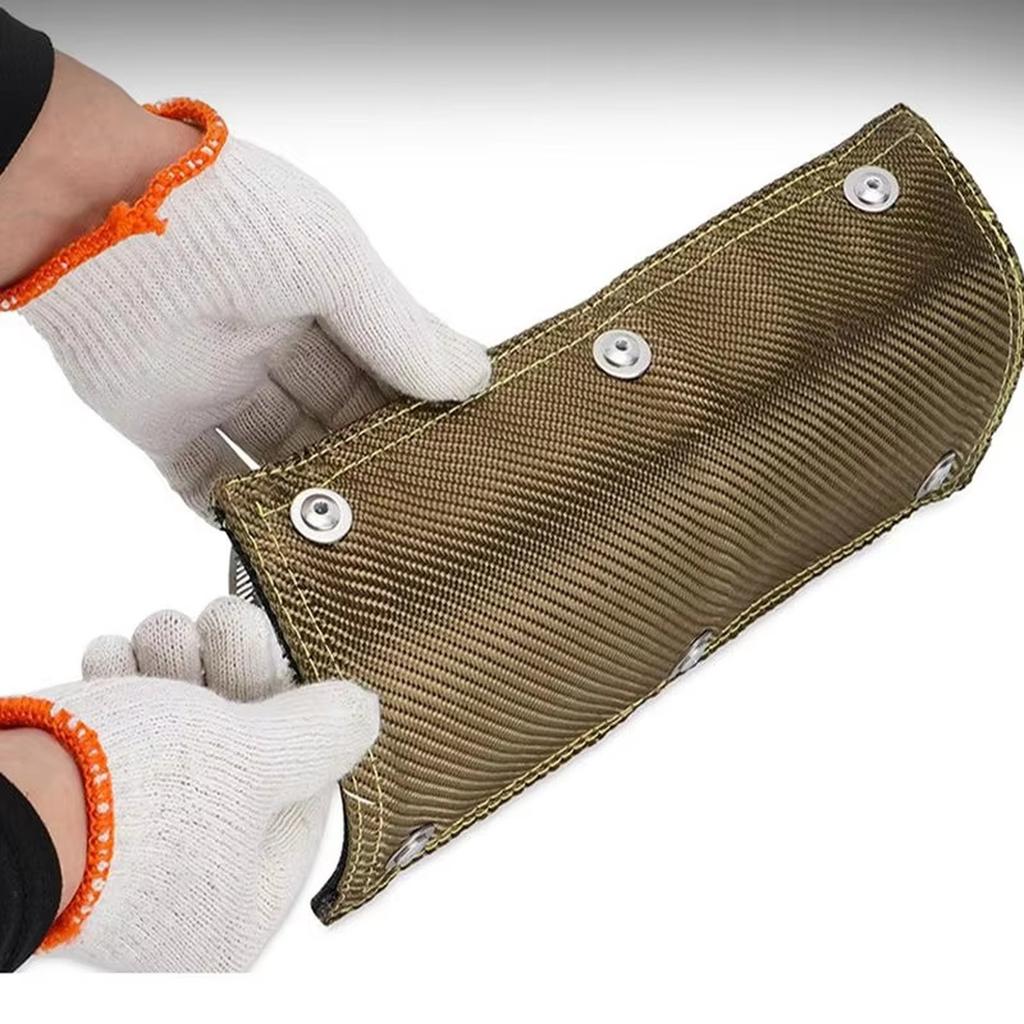 Uitlaatpijp Hittebeschermer Wrap 4x8 Inch Hoge Temperatuur Bestendig Brandwerend Warmte-Isolerende Koker voor Bescherming van Automaat Uitlaatspruitstuk