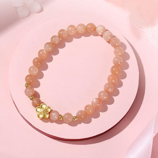 Elegant Sunstone Bracelet for Women, Crystal Single Mascot, Attractive Peach Blossom Petal Bracelet