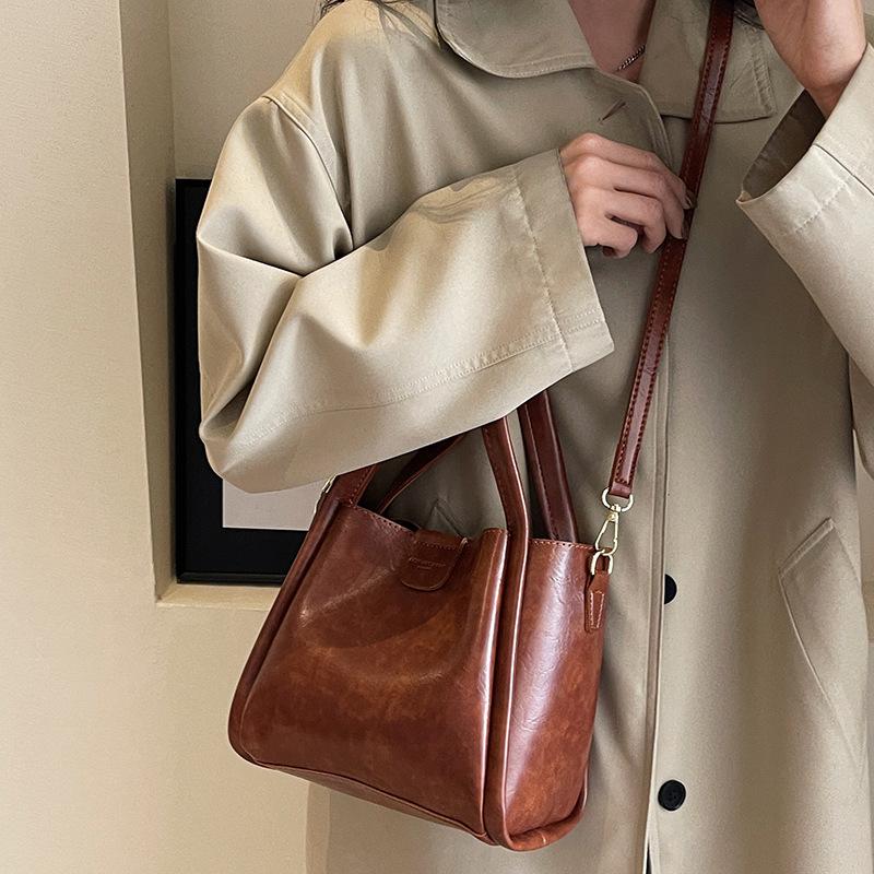 

Crossbody Bag Women s High End and Versatile Wing Bag Hand Held Shoulder Bag Trendy