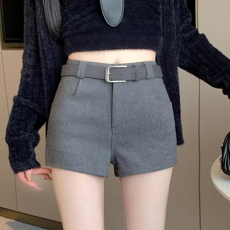 

2024 Шерстяные повседневные шорты с высокой посадкой и широкими штанинами для женщин: Осень/Зима, Приталенные, Маленький размер, Универсальные Шорты XS