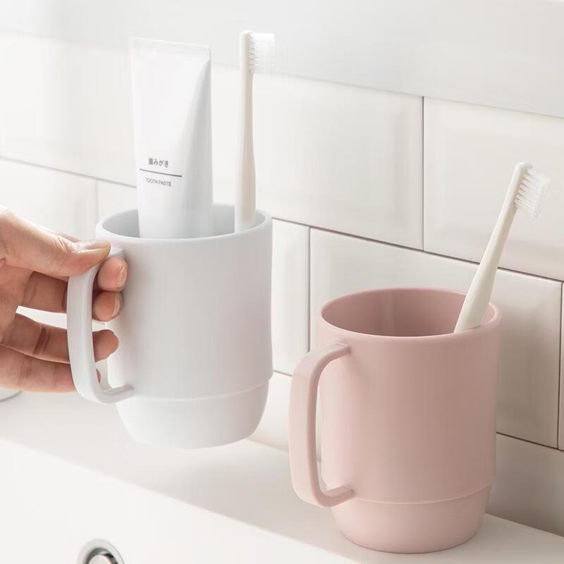 Camellia Creative Plastic Mouthwash Mug