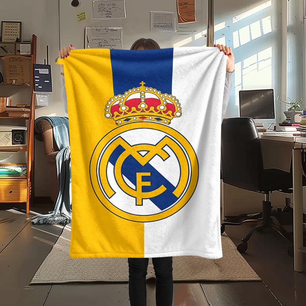 1PC Real Madrid CF Print Flannel Blanket, High Quality All Seasons, Home Decor, Warmth and Comfort, Perfect for Christmas Gifts