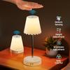 Wiederaufladbare RGB LED Nachtlampe Kreative Gestensteuerung Handgestensensor Licht Einstellbar Heimdeko Raum Nachttischlampe