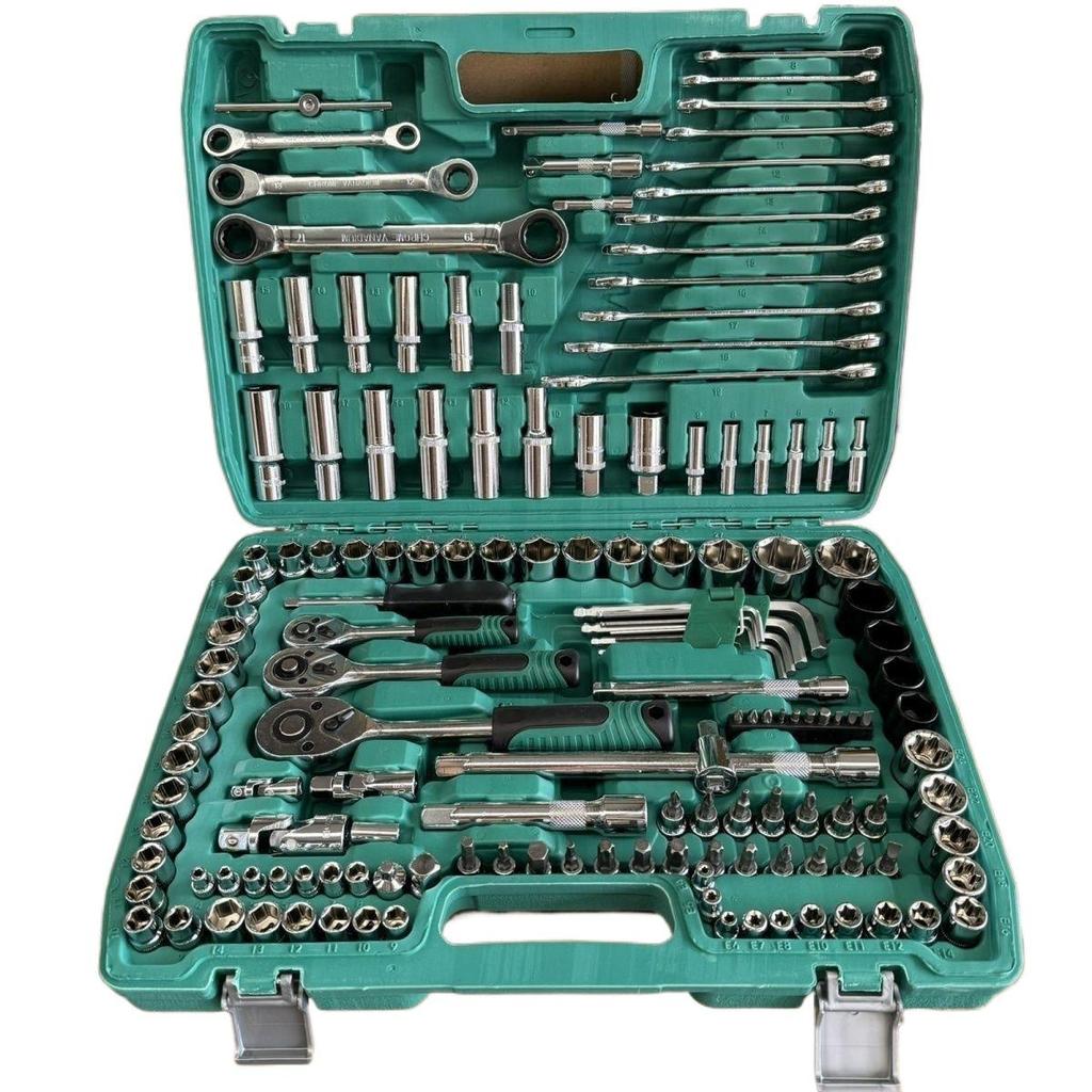 121-Piece Car Maintenance Repair Tool Set with Socket and Wrench Combination