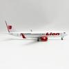 B737 Lion Air Model Plane 30cm Resin Airplane Toys for Child Models with Stand Simulation Airliner Scale Plane Collectible