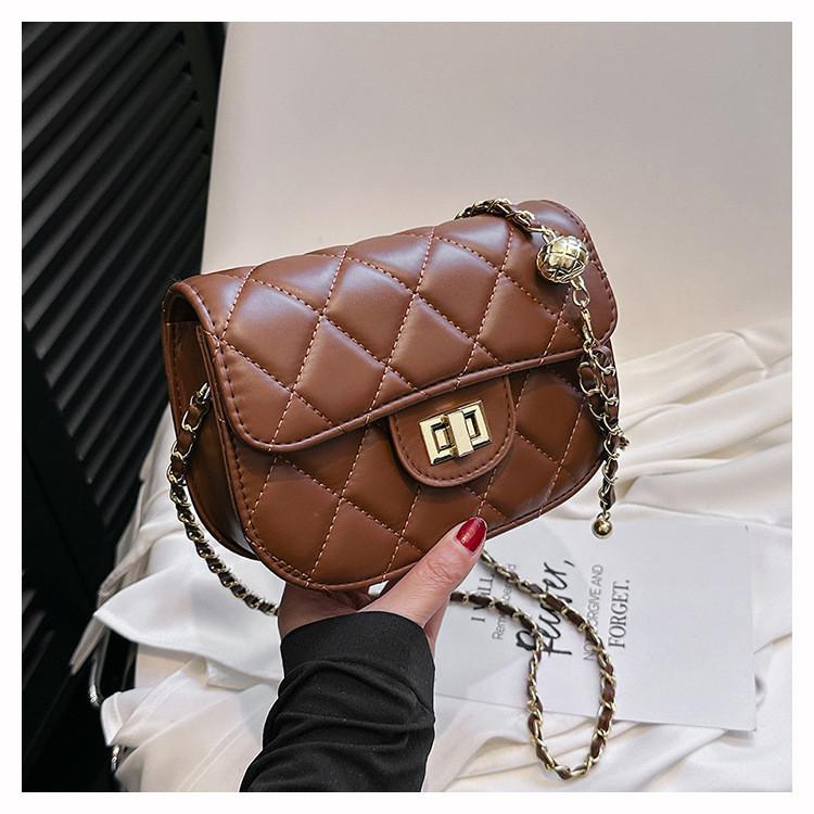 2024 New Women's Bag Casual Texture Solid Color Diamond Chain Small Bag Women's Fashion Shoulder Crossbody Small Square Bag Trendy Black