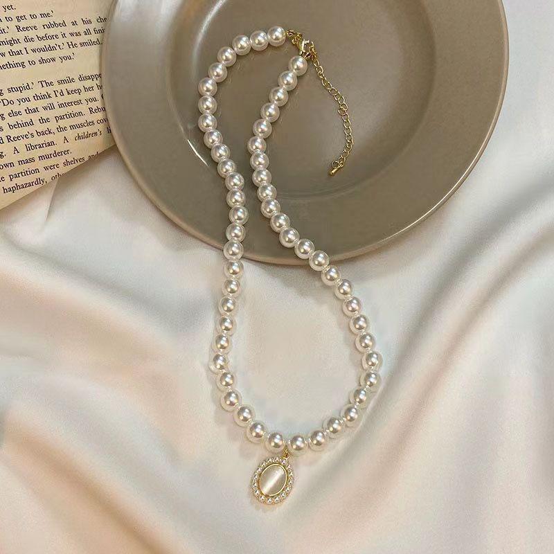 Light Luxury French Vintage Opal Pearl Clavicle Chain Women Niche Elegant Daily Banquet Decorative Neck Jewelry Wholesale