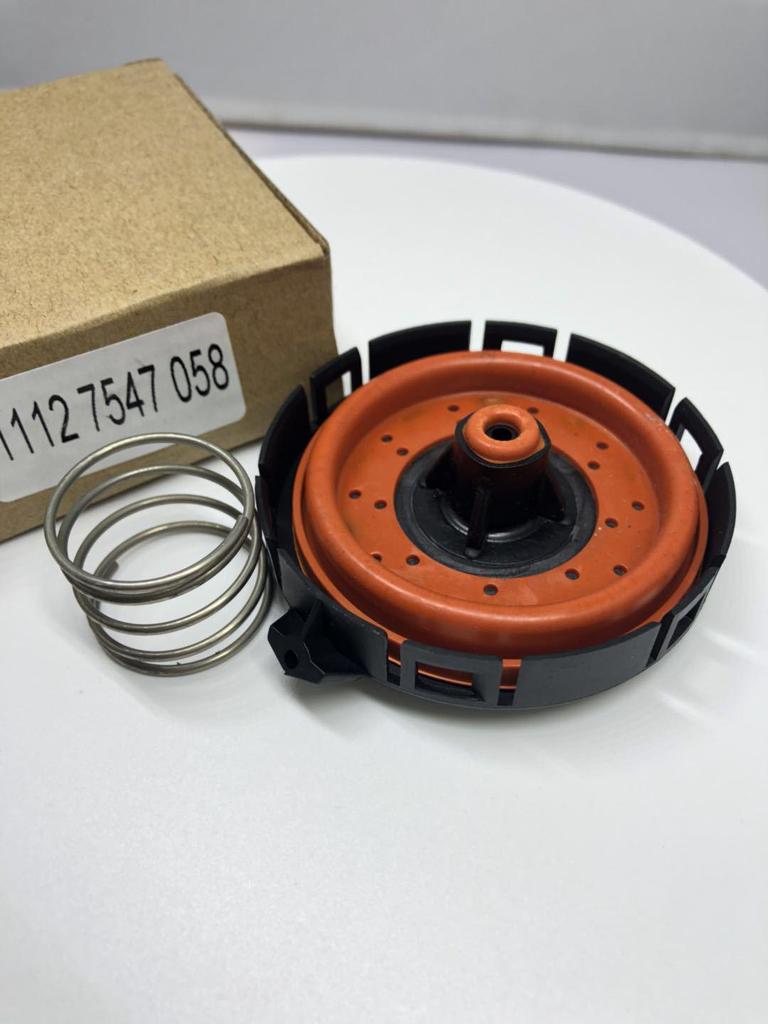 BMW 5 Series E60 & X5 E70 Valve Cover PCV Control and Repair Kit