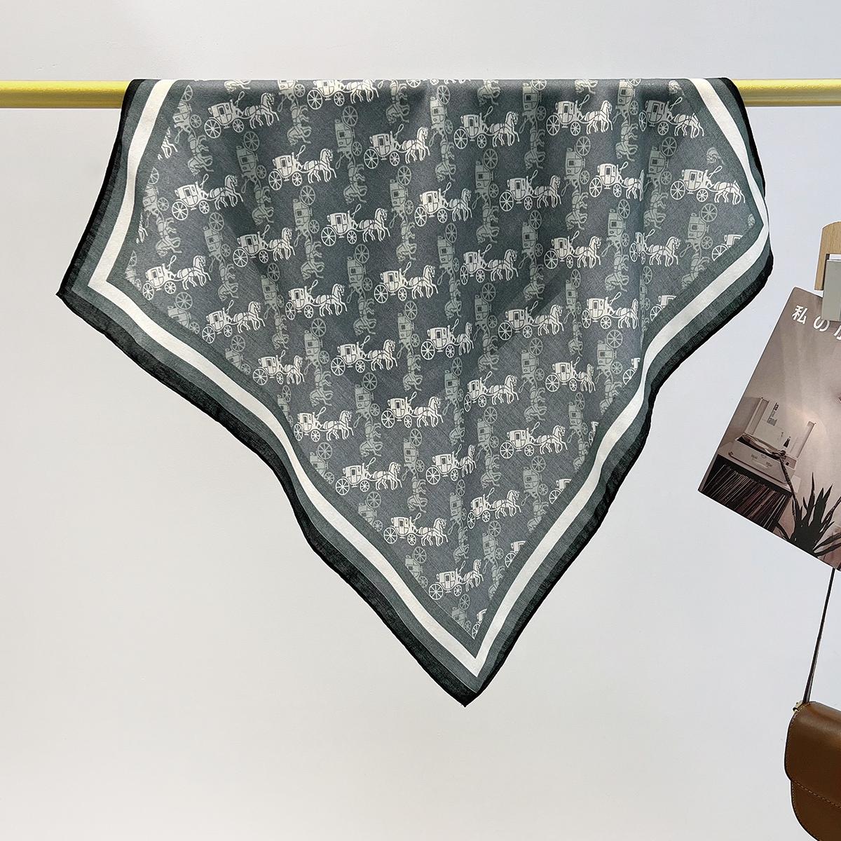 

Ретро Легкая Роскошь Высокий Конец Карета Хлопково-Льняной Шарф Весна И Осень 70См Маленький Квадратный Шарф Зарубежный Декоративный Универсальный Шарф 70*70CM