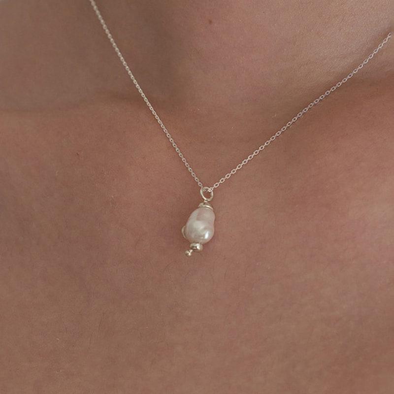 OR D`OR Water Drop Freshwater Pearl Necklace