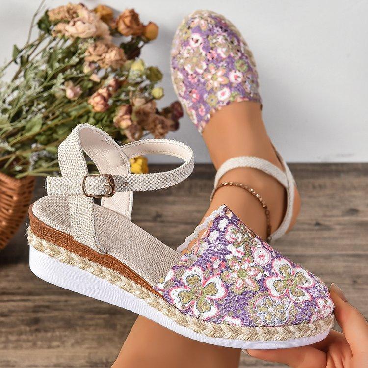 

Large size flower hollow wedge sandals summer new thick-soled metal buckle women s shoes 43